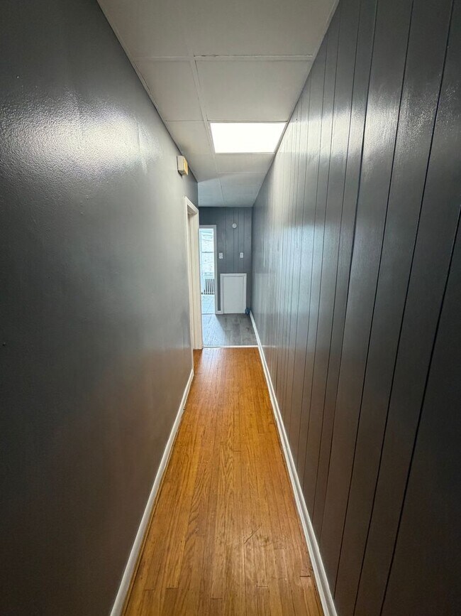 Foto del edificio - 1548 S 12th St