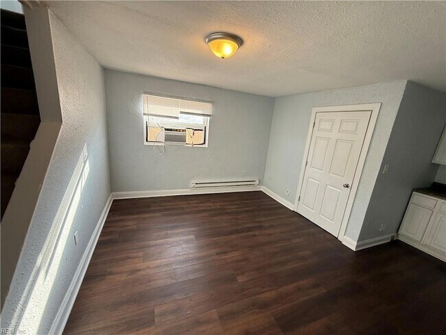 Photo - 1510 Wilson Road Unit 1 Apartment