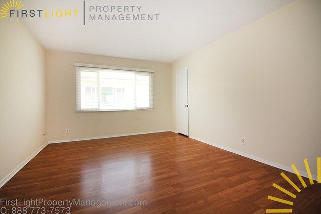 Building Photo - 1221 Hermosa Ave