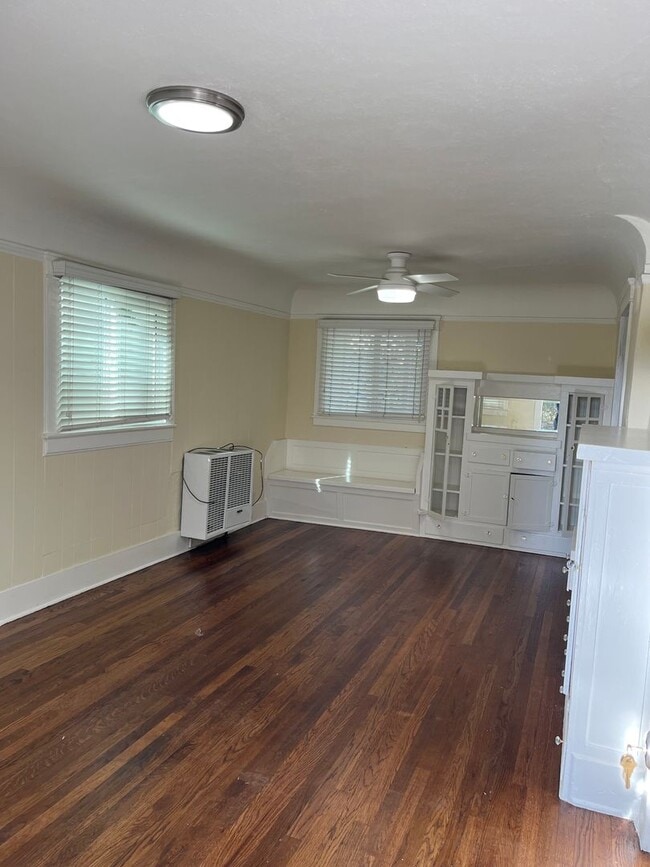 Foto del edificio - 3310 31st St