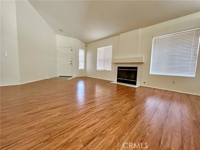 Foto del edificio - 15171 Teakwood St