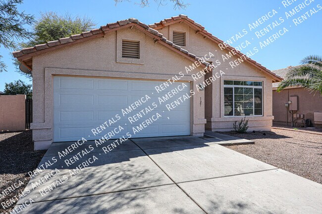 Foto del edificio - Don't miss out on this home situated in th...