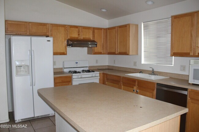 Foto del edificio - 2854 W Simplicity Dr