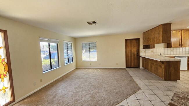 Foto del edificio - 3507 S Oak View Dr