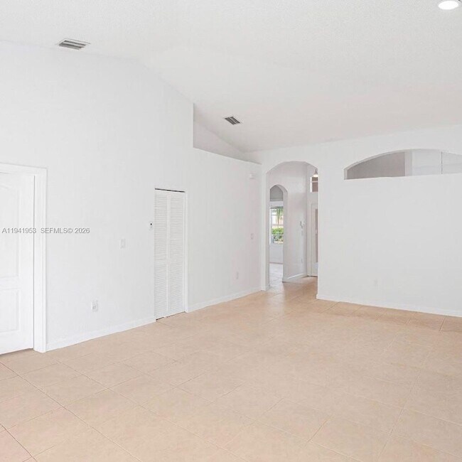 Foto del edificio - 16222 SW 102nd Terrace