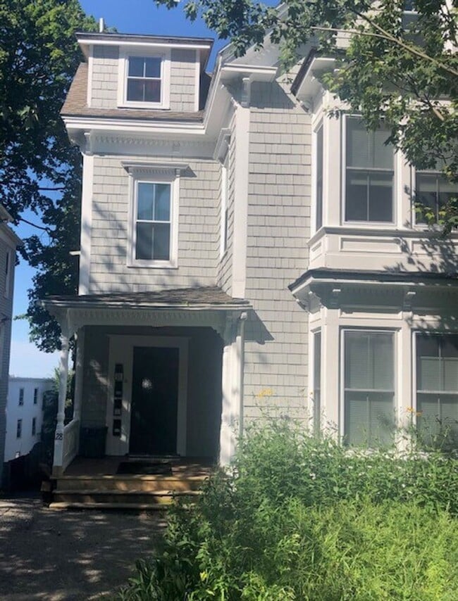 Building Photo - 28 Gilman St