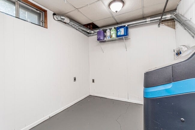 Building Photo - Please View 3D Virtual Walk-Through Before Scheduling a Showing