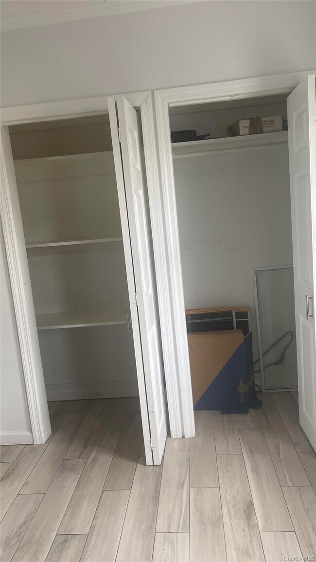 Foto del edificio - 86-31 77th St