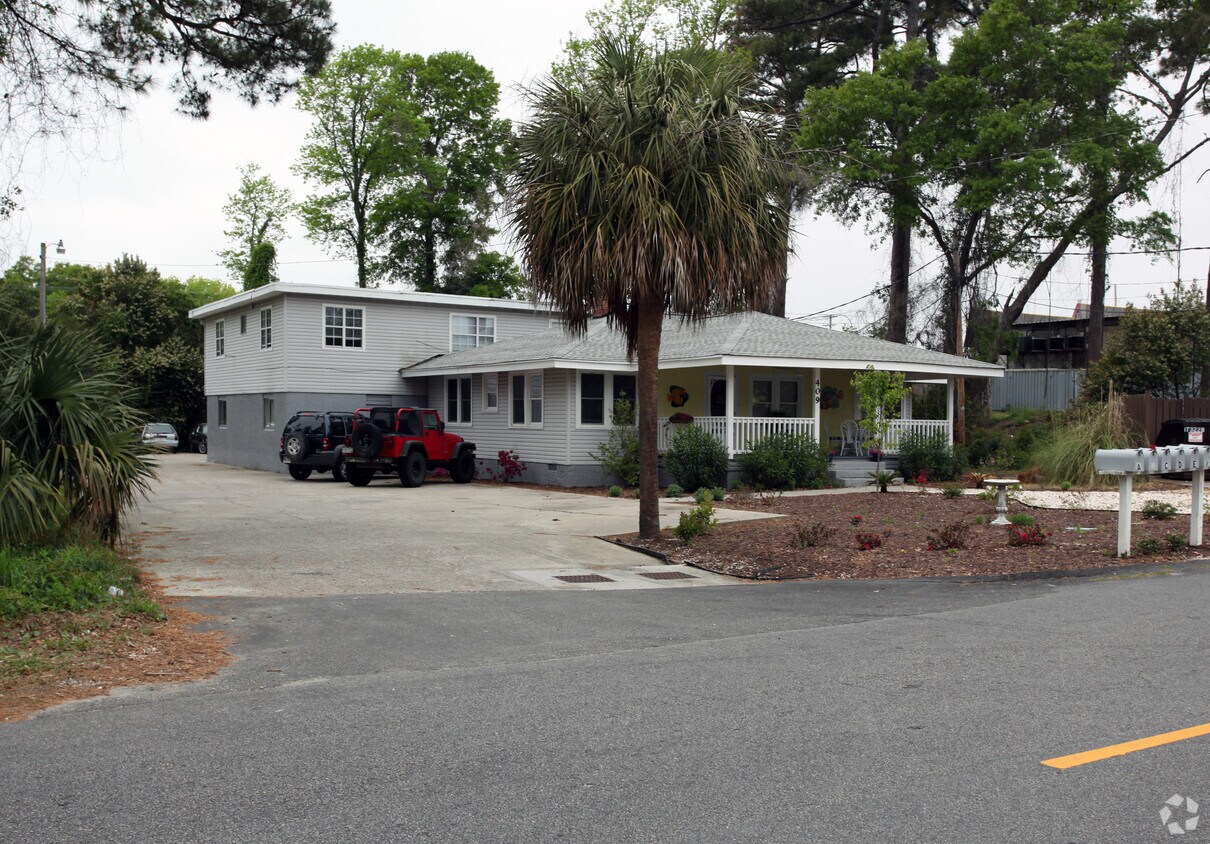 Primary Photo - 409 16th Ave S