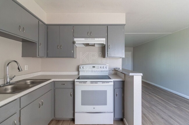 Foto del edificio - 10400 Lower Sacramento Rd