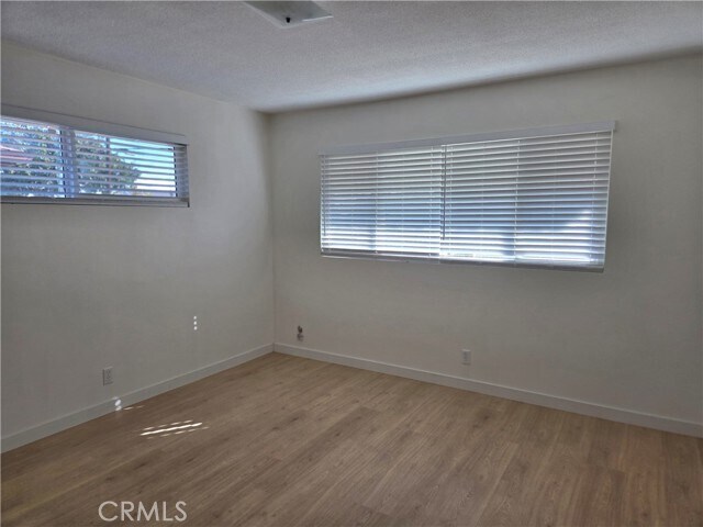 Foto del edificio - 1883 W 182nd St