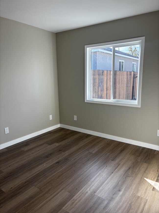 Building Photo - 4420 Landis Ave