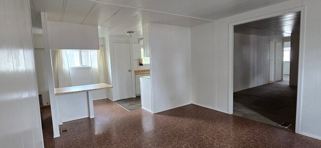 Building Photo - 3418 Tourmaline Dr
