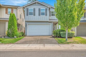 Building Photo - 10070 NW Bartlett Loop