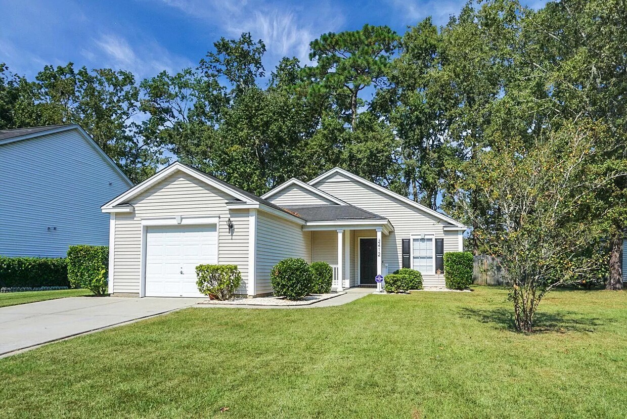 Primary Photo - 2412 Stingray Blvd