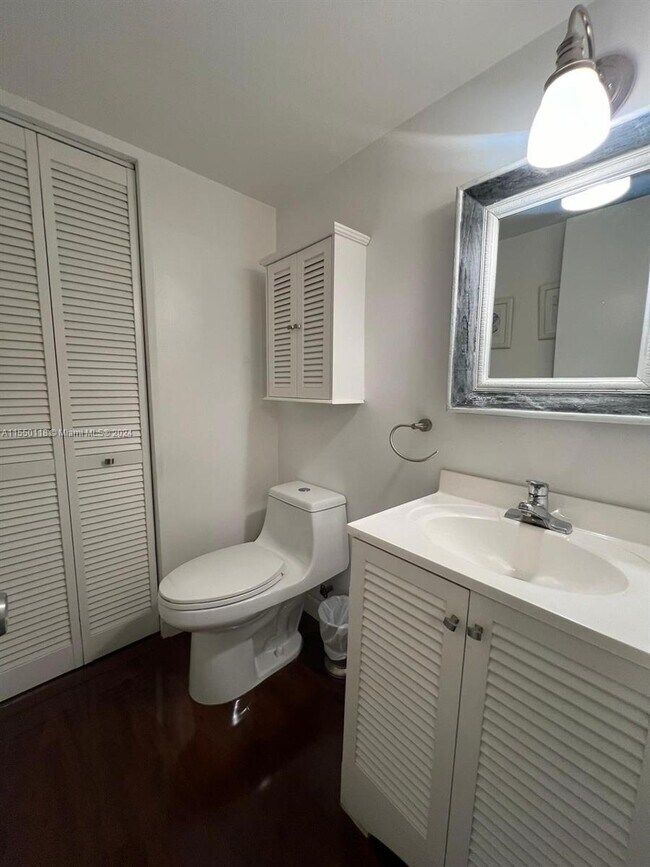 Foto del edificio - 3025 Mary St