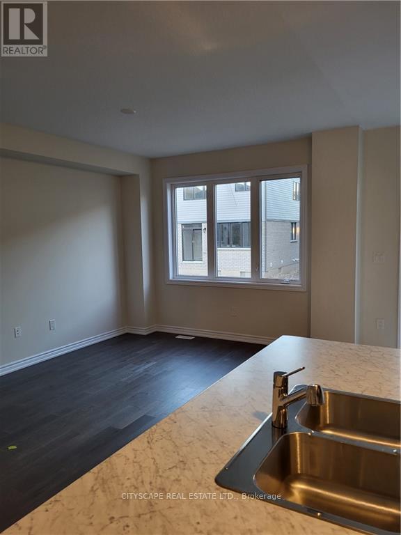 Building Photo - 20 Concord Dr