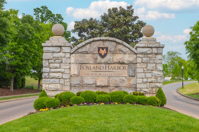 Building Photo - 2024 Albatross Way