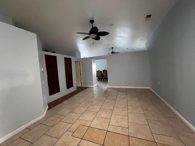 Building Photo - 83144 Albion Dr