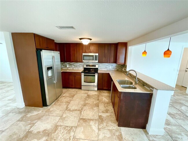 Foto del edificio - 4233 Belle Isle Ct
