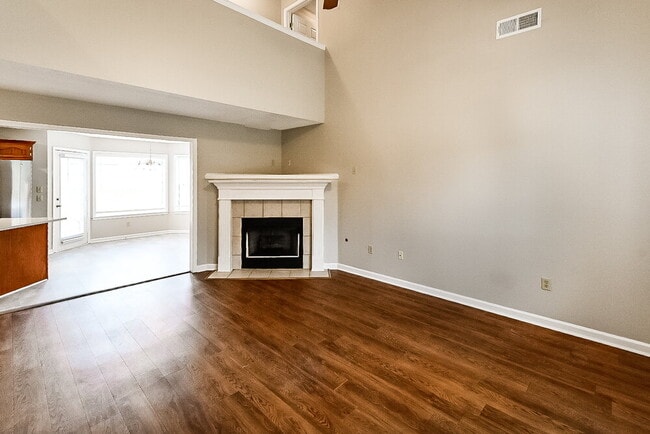 Building Photo - 1426 Clockshop Dr