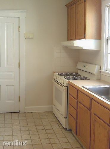 Building Photo - 6 br, 2 bath House - 512 Hill St 512 Hill