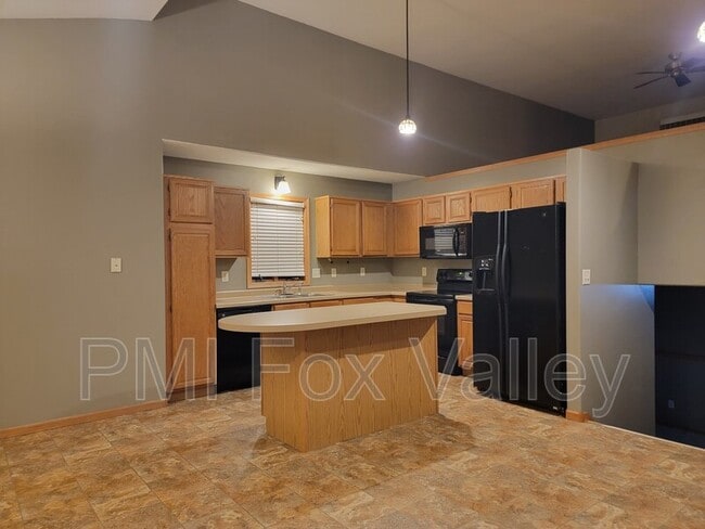 Building Photo - 1115 Christian Dr