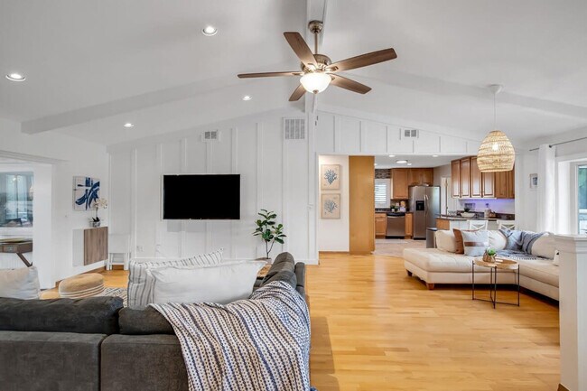 Foto del edificio - 58 Comanche Ct