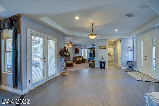 Building Photo - 7909 Painted Sunset Dr