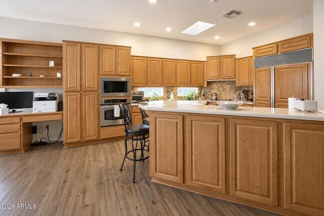 Building Photo - 41705 N Maidstone Ct