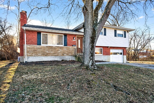 Building Photo - 8980 Cherry Blossom Ln