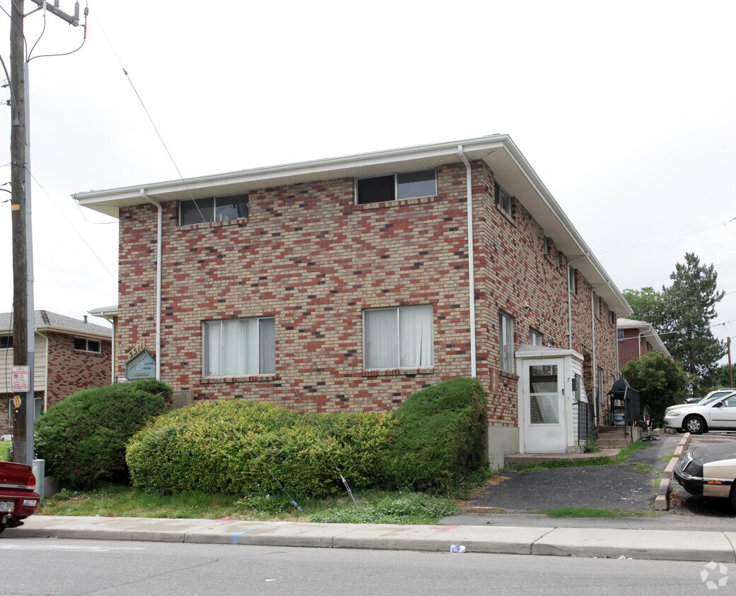 Foto del edificio - 5511 S Delaware St