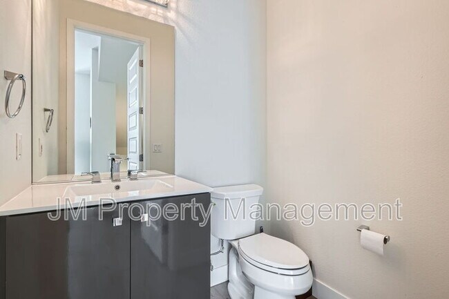 Foto del edificio - 3090 Wilson Ct