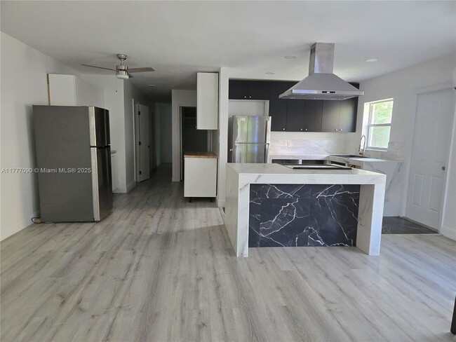 Foto del edificio - 1515 NW 8th St
