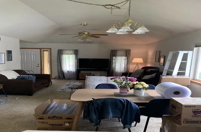 Foto del edificio - 3314 Emerald Dr