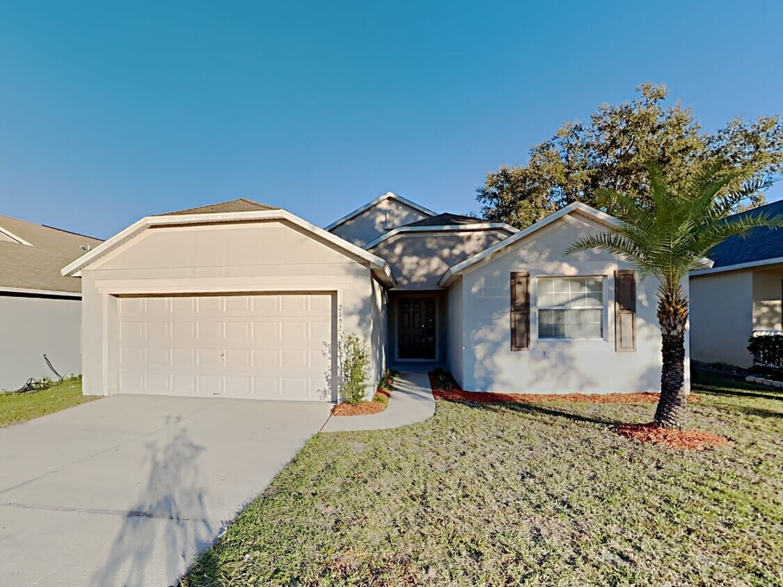 2102 Newtown Rd House Rental in Groveland, FL