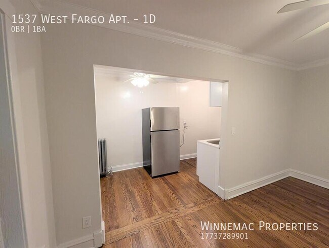 Foto del edificio - 1537 W Fargo Ave
