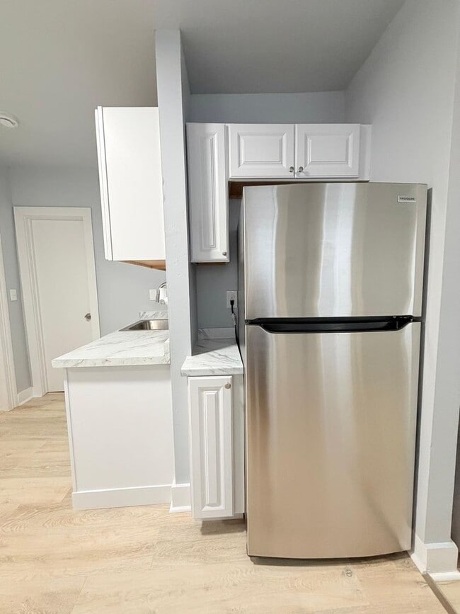 Foto del edificio - 39 Farren Ave