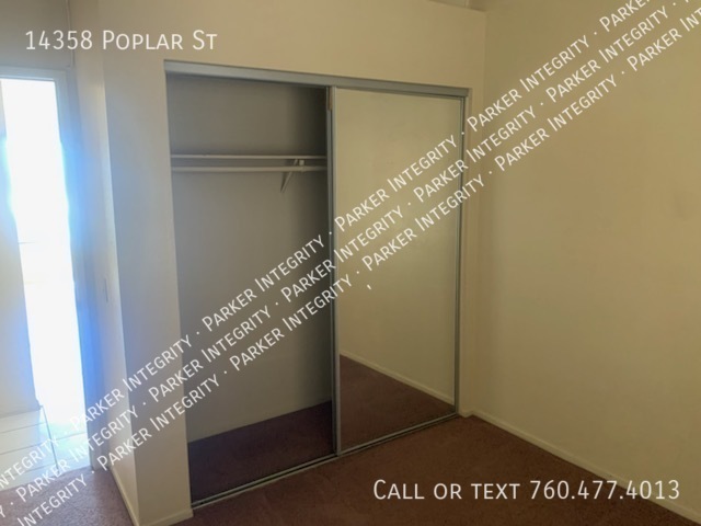 Foto del edificio - 14358 Poplar St