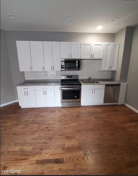 Foto principal - 70 E 48th St