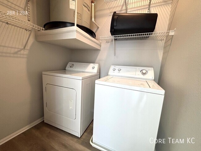 Foto del edificio - 701 Westport Rd