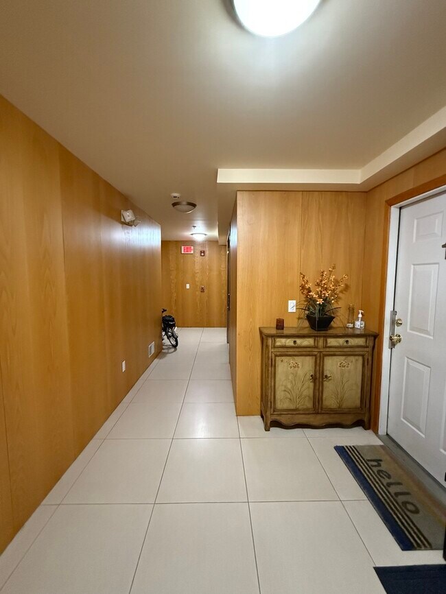 Building Photo - 101-103 Polk St #2, Newark, NJ 07105