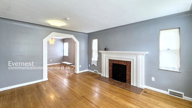 Building Photo - 17329 Kentucky St