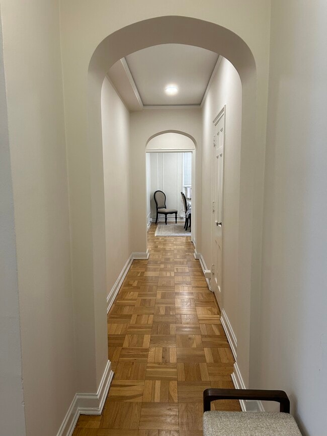 Foto del edificio - 144 N Dithridge St