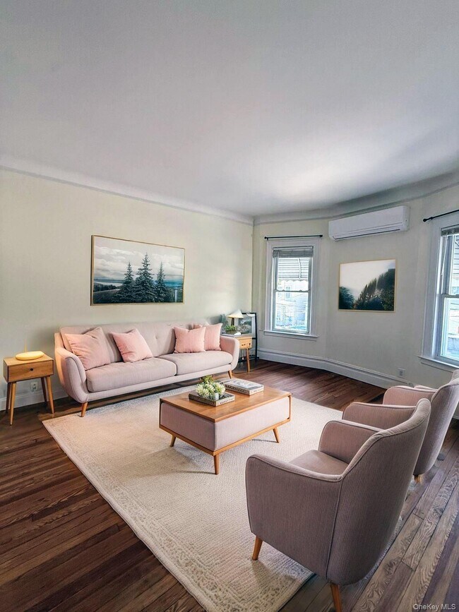 Foto del edificio - 2528 Poplar St