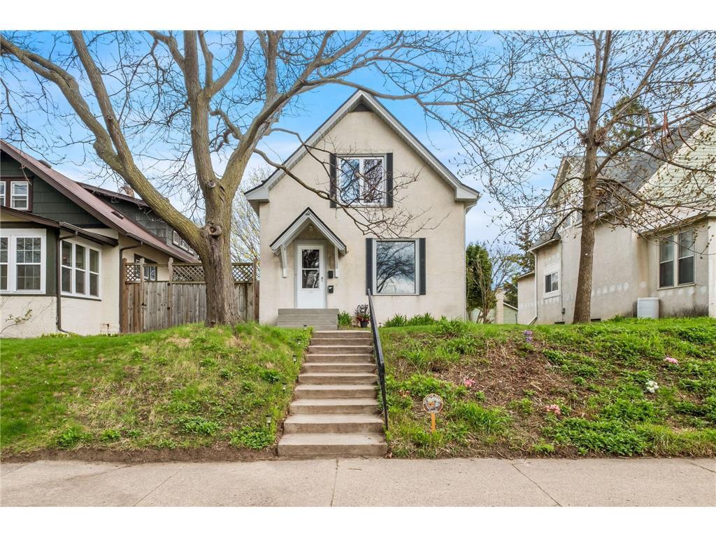 Foto principal - 2905 Lincoln St NE