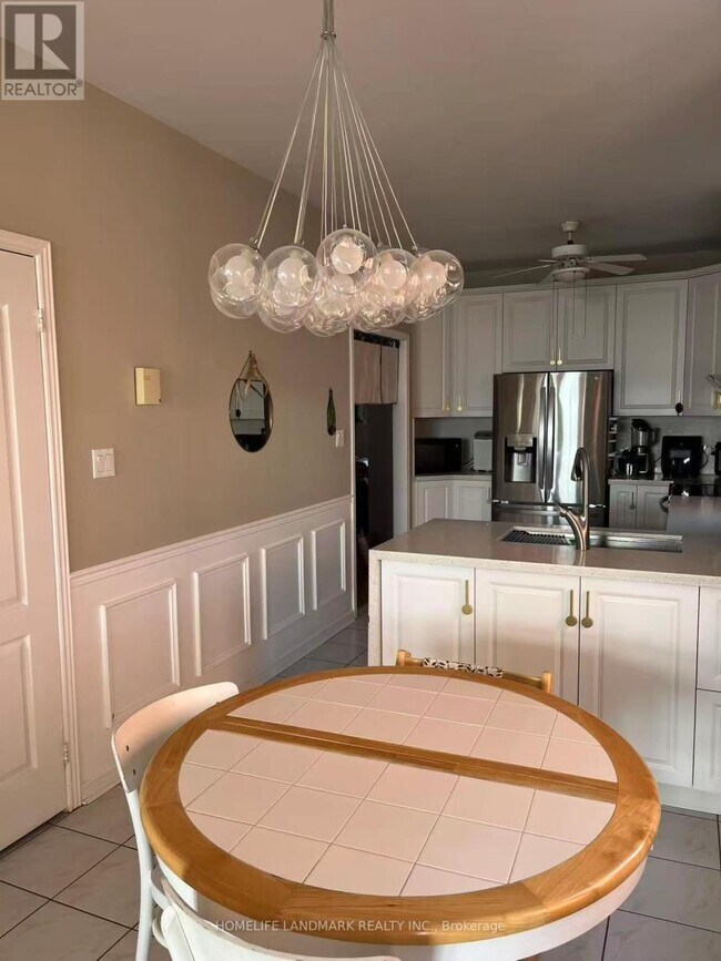 Photo du bâtiment - 1482 Sandpiper Rd