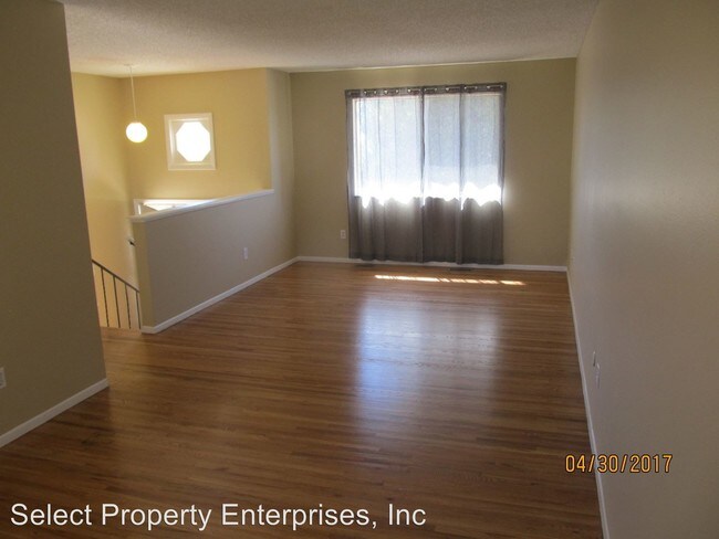 Building Photo - 4 br, 3 bath House - 7349 Metropolitan St.