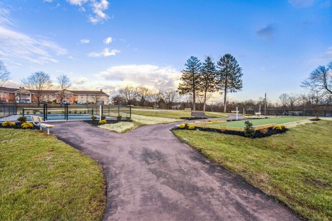 Building Photo - Apartments at Sanatoga Greene