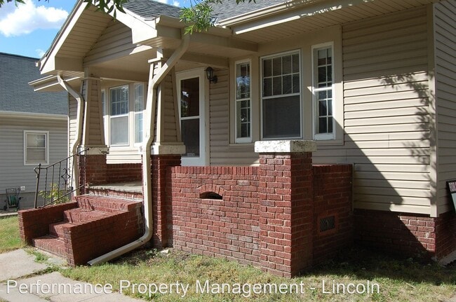 Building Photo - 3 br, 2 bath House - 3154 Vine Street